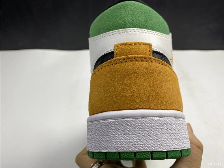 Mid Jordan Oakland 852542-101 - 1 0829